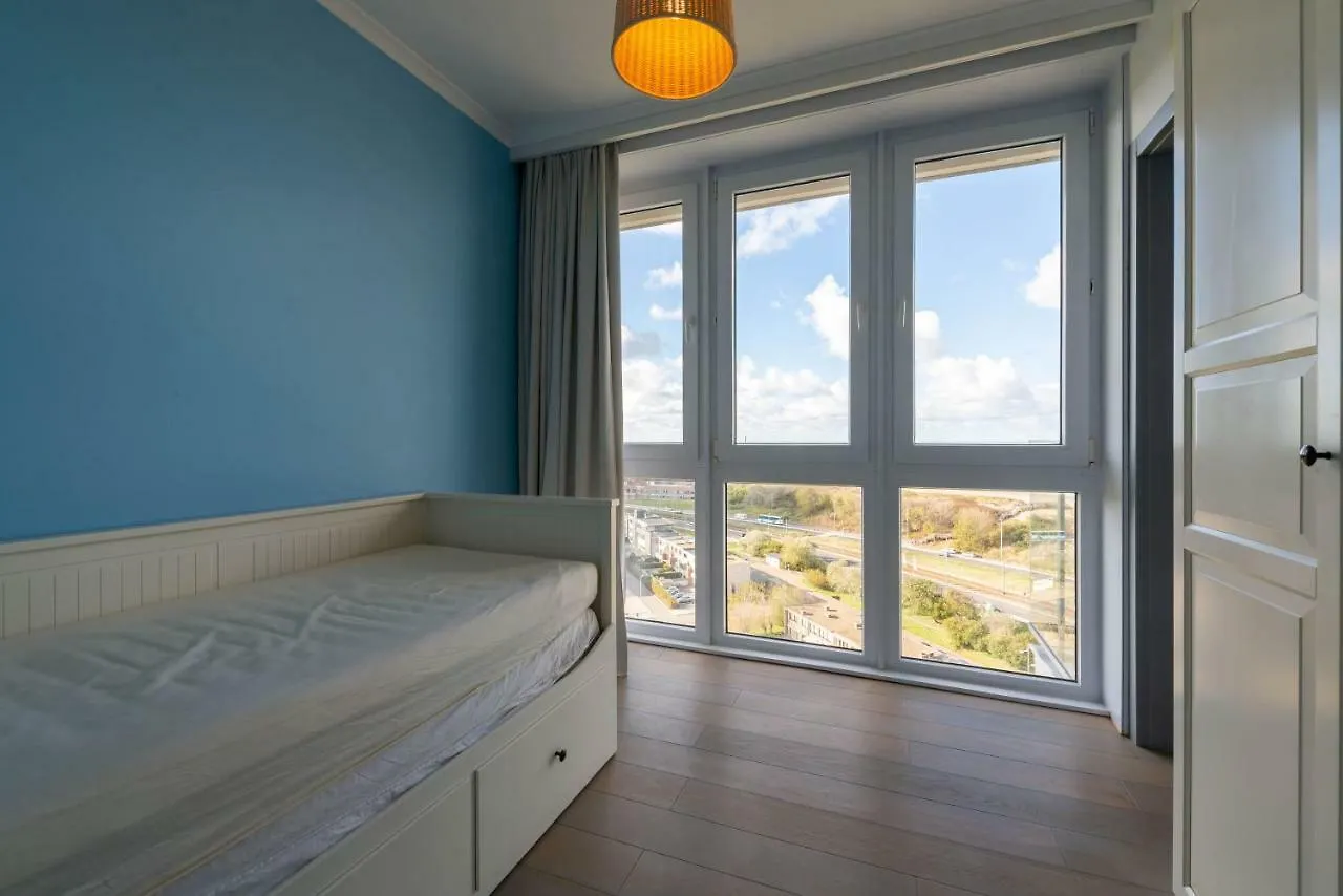 Panoramic & Modern Apartment With Sea View Bredene Belgio